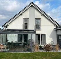 Einfamilienhaus zur Miete - 1.650,00&nbsp;EUR Kaltmiete, ca.&nbsp; 127,00&nbsp;m&sup2; in Löhne (PLZ: 32584)