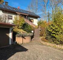 Charmantes 7-Zimmer-Einfamilienhaus in ruhiger Grünlage - Trossingen