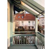 Helle 2-ZW mit Balkon & eigenem Eingang in GeretsriedGartenberg