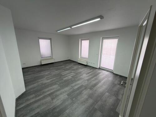 Foto - Bürozimmer zu vermieten - 450,00&nbsp;EUR Kaltmiete,