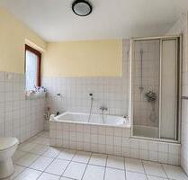 2 Zimmer Wohnung 01.11 - 800,00&nbsp;EUR Kaltmiete, ca.&nbsp; 75,00&nbsp;m&sup2; in Krefeld (PLZ: 47798)