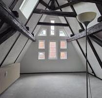 Waiblingen am Marktplatz 3,5-Zimmer-Maisonettewohnung in historischem Fachwerkhaus