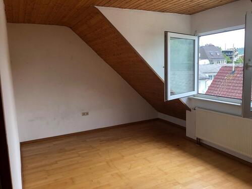 Foto - 3 Zimmer Dachgeschoßwohnung zur Miete in Haiger