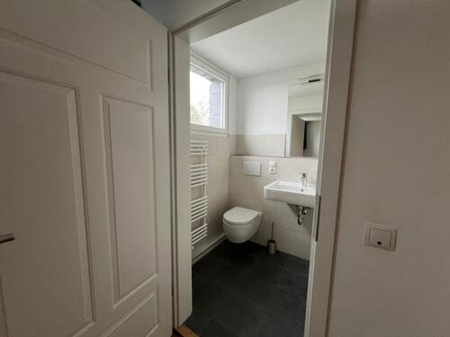 Foto - 1 Zimmer Dachgeschoßwohnung zur Miete in Bonn