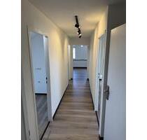 Erstbezug nach Sanierung - 3 Zimmer Wohnung in Limeshain