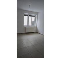 schöne 3. Zimmer Wohnung - 450,00&nbsp;EUR Kaltmiete, ca.&nbsp; 81,70&nbsp;m&sup2; in Mockrehna (PLZ: 04862)