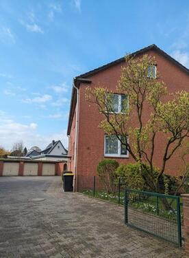 Foto - 3-Zi.- Whg mit Balkon und Stellplatz am grünen Rand