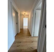 Moderne Einliegerwohnung, 74 m², 3 ZKB, Stellplatz – barrierefrei - Mücke