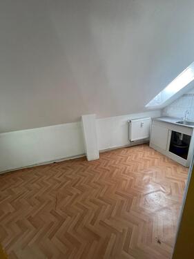 Foto - Helle 3-Zimmer-Dachgeschosswohnung (ca. 80 m²) in Bralitz