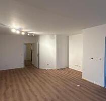 Renovierte 3 Zi. Whg. Kelheim Stadt, Küche, Balkon zu vermieten