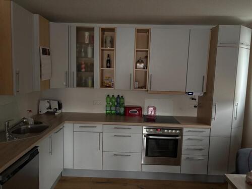 Foto - ++TOP 3 ZKB++Einbauküche++Balkon++Parkett++Garage