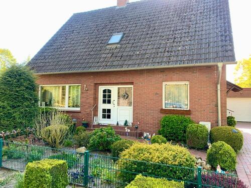 Foto - Einfamilienhaus Stadtrand freistehend