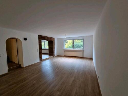 Foto - Großzügige Wohnung mit kleinem Gartenparadies