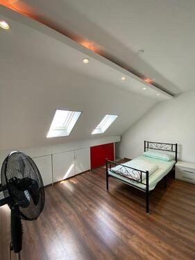 Foto - Möbilierte 5-Zimmer Wohnung in Offenbach-Bieber