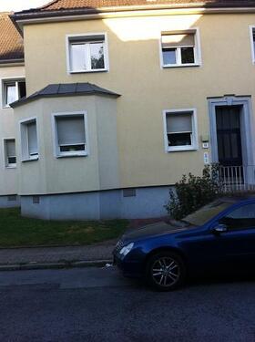 Foto - Bei VIVAWEST die Sonnenstrahlen auf dem eigenen Balkon genießen.