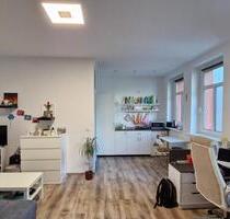 Lieblingswohnung mitten in der Hallenser Innenstadt mit Möbeln ab - Halle (Saale)