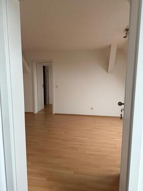 Foto - 2 Zimmer Dachgeschoßwohnung zur Miete in Groitzsch