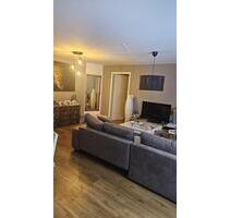 2 Zimmer Wohnung mit Terrasse - 930,00&nbsp;EUR Kaltmiete, ca.&nbsp; 55,00&nbsp;m&sup2; in Elmshorn (PLZ: 25335)