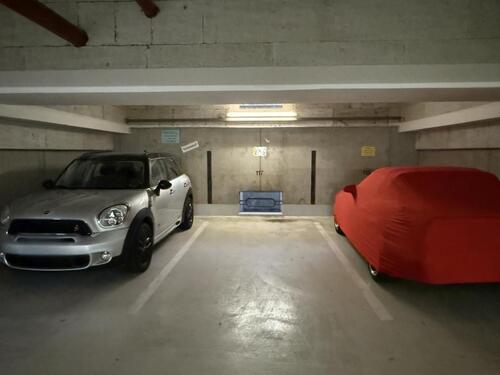 Foto - Tiefgaragenstellplatz Groner Landstraße 55b – top Lage