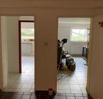 Etage in Einfamilienhaus - 900,00&nbsp;EUR Kaltmiete, ca.&nbsp; 70,00&nbsp;m&sup2; in Niddatal (PLZ: 61194)