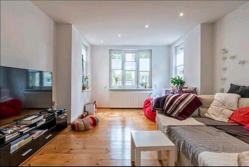 Foto - WG Zimmer ab Januar frei - 2.000,00 EUR Kaltmiete, ca.  70,00 m²