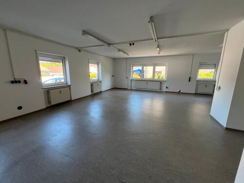 Foto - Gewerberaum Passau Heining - 1.200,00&nbsp;EUR Kaltmiete, ca.&nbsp; 139,50&nbsp;m&sup2;