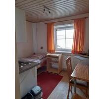 1-Zimmer-Apartment - 400,00 EUR Kaltmiete, ca.  15,00 m² in Offingen (PLZ: 89362)