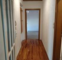 2 ZKB, Garten, gepflegt, ruhige Wohngegend in Fechingen - Saarbrücken Brebach-Fechingen