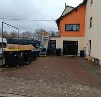 Gewerbeimmobilie ( Halle) - 1.100,00&nbsp;EUR Kaltmiete, ca.&nbsp; 3,86&nbsp;m&sup2; in Sulzbach (Saar) (PLZ: 66280)