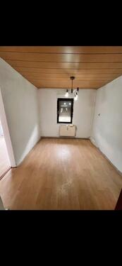 Foto - 8 Zimmer Mehrfamilienhaus, Wohnhaus in Herdorf