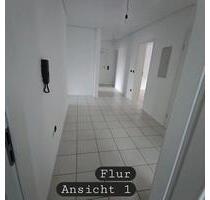 Erdgeschosswohnung 4 Zimmer EBK renoviert zu vermieten - Röthlein