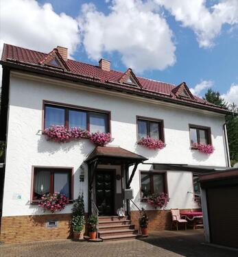 Foto - Wunderschönes Haus mit Schwimmbad in Mandern