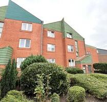 Gepflegte geräumige vier Zimmer Wohnung frei! Nur mit Wohnberechtigungsschein! - Itzehoe