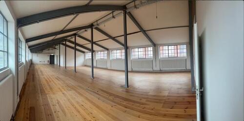 Foto - Werkstatt Atelier Studio Loft Büro Arbeitsgemeinschaft