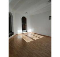 WG Zimmer in Binsdorf - 380,00&nbsp;EUR Kaltmiete, ca.&nbsp; 80,00&nbsp;m&sup2; in Geislingen (PLZ: 72351)