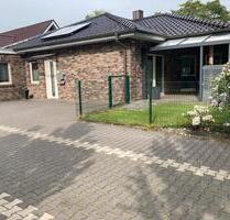 Bungalow in Rhauderfehn - 340.000,00&nbsp;EUR Kaufpreis, ca.&nbsp; 112,00&nbsp;m&sup2; in Rhauderfehn (PLZ: 26817)