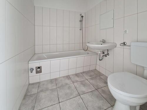 Foto - Etagenwohnung in Neubrandenburg zur Miete