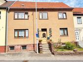 Foto - Wohnhaus mit 2 Wohnungen, massiver Scheune, Garage und Bungalow