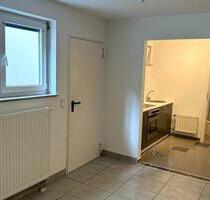 Perfekt für Pendler: Ruhige Soutterainwohnung - Rüsselsheim am Main