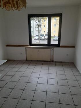 Foto - Erstbezug nach Sanierung, helle 2-Zimmer-Whg zu vermieten!