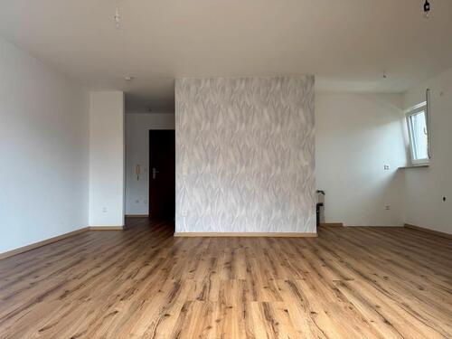 Foto - Geräumige 1,5 Zimmer Wohnung in Ruhige Lage