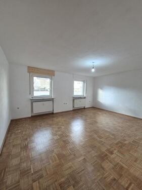 Foto - 2.5 Zimmer Erdgeschoßwohnung zur Miete in Griesheim