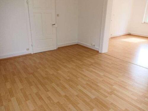 Foto - Großzügig wie in einer Villa wohnen! Helle 117m² 4,5 Zi.-Wohnung in ruhiger grüner Lage mit Garage!