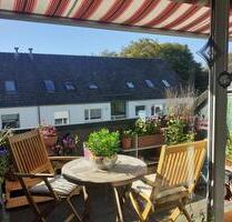 2-Zi-Dachgeschosswohnung Loggia & TG-Stellplatz von Privat - Pinneberg