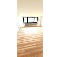 4-Zimmer Wohnung mit Südbalkon, Garten & Stellplatz Eggenfelden