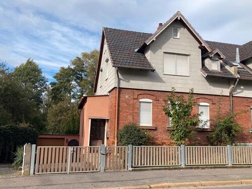 Foto - Doppelhaushälfte im Hahnweg - 209.000,00&nbsp;EUR Kaufpreis, ca.&nbsp; 106,00&nbsp;m&sup2;