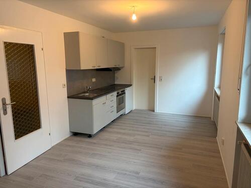 Foto - DG-Wohnung Weismain Stadt; teilsaniert BadKüche neu; ohne Makler