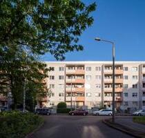 Individuell sanierte 3 Zimmer-Wohnung ab November 2025! - Halle (Saale) Halle-Neustadt