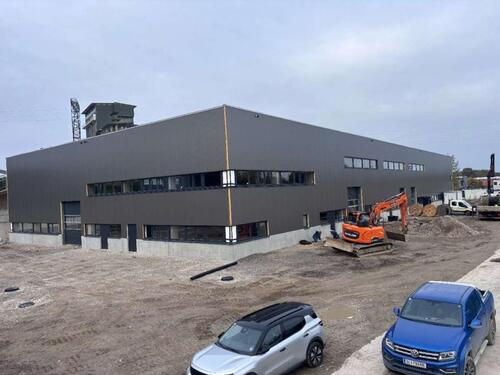Foto - neue moderne Gewerbehalle als Büro Produktion Lager ab Ende 2025