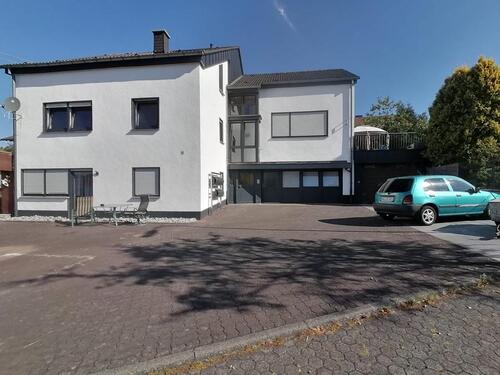 Foto - 1-Zimmer App. mit Einbauküche - 432,00&nbsp;EUR Kaltmiete, ca.&nbsp; 44,00&nbsp;m&sup2;